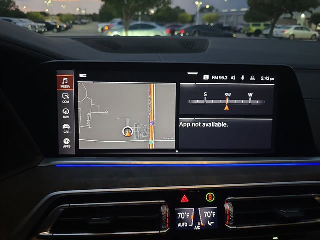 Used 2021 BMW X5 xDrive40i w/ Premium Package image 21