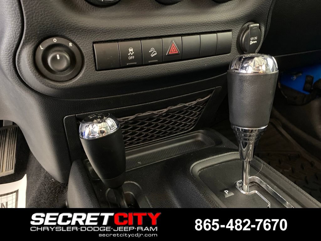 Used 2012 Jeep Wrangler Sport AWD/4WD image 21