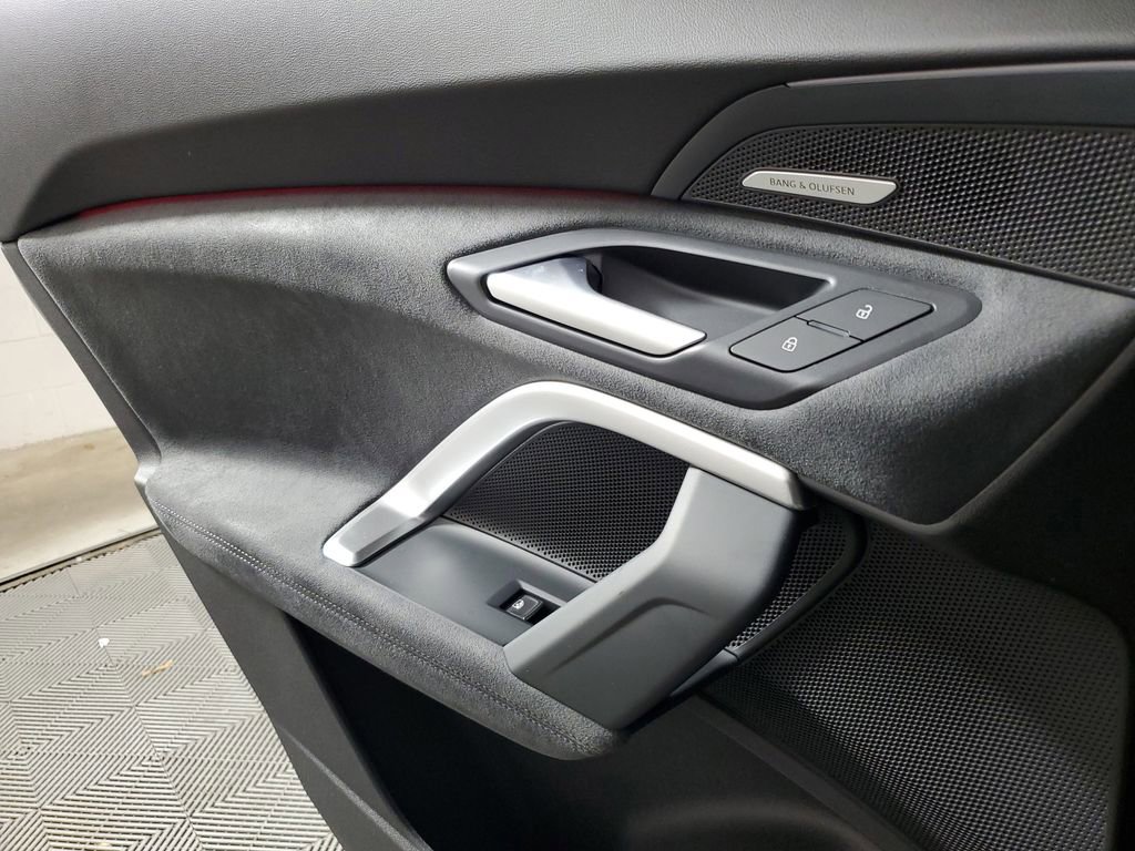 New 2026 Audi SQ5 Premium Plus image 17