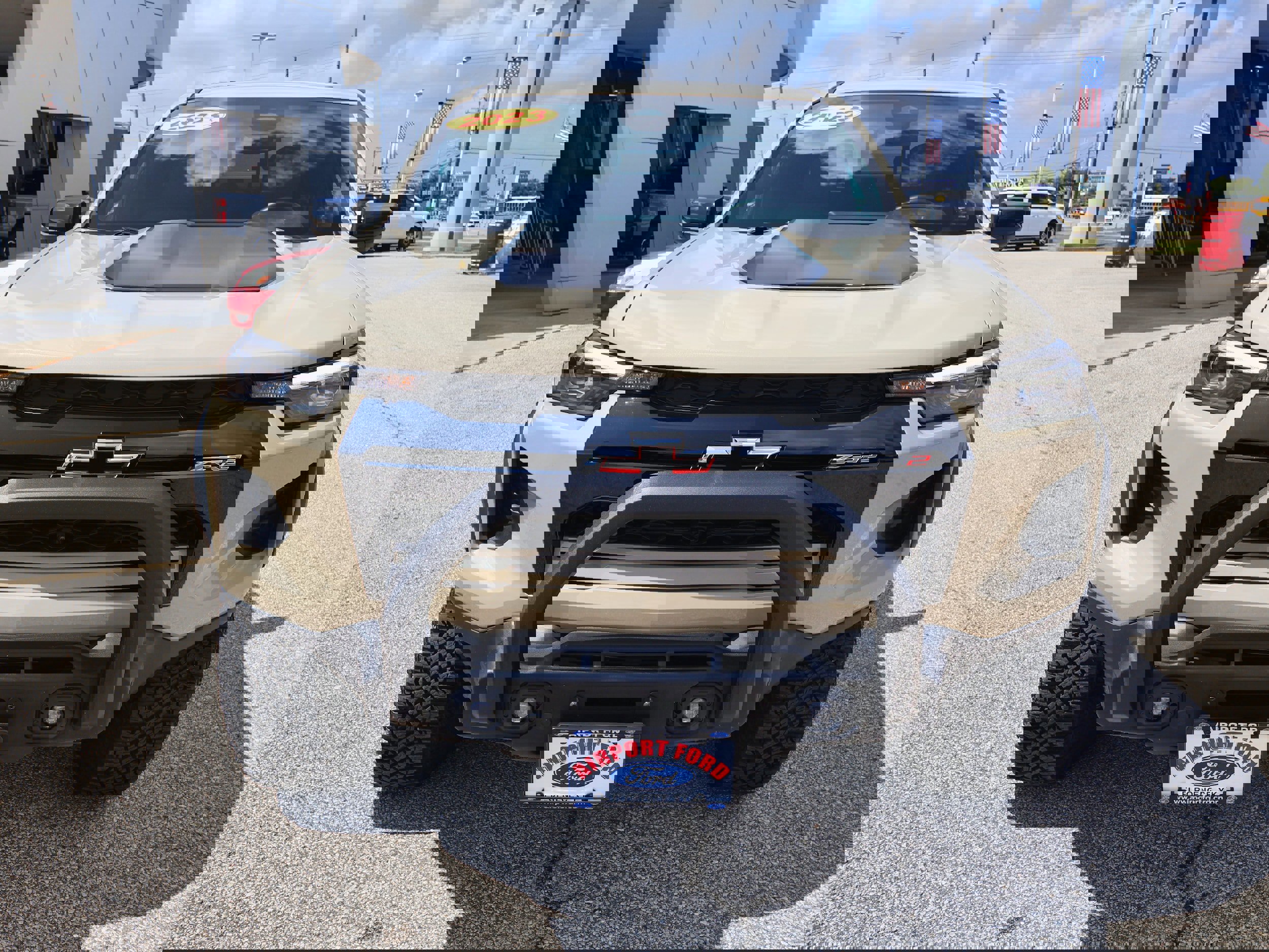 Used 2023 Chevrolet Colorado ZR2 w/ Desert Boss Special Edition image 8