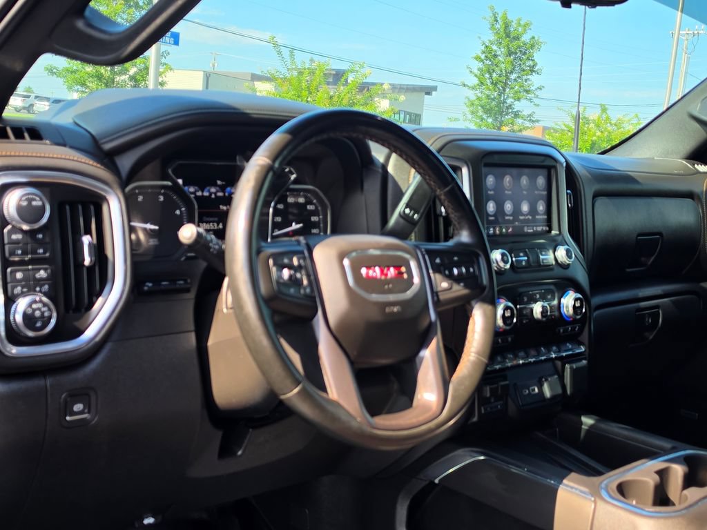 Used 2023 GMC Sierra 2500 AT4 w/ AT4 Premium Plus Package AWD/4WD image 13