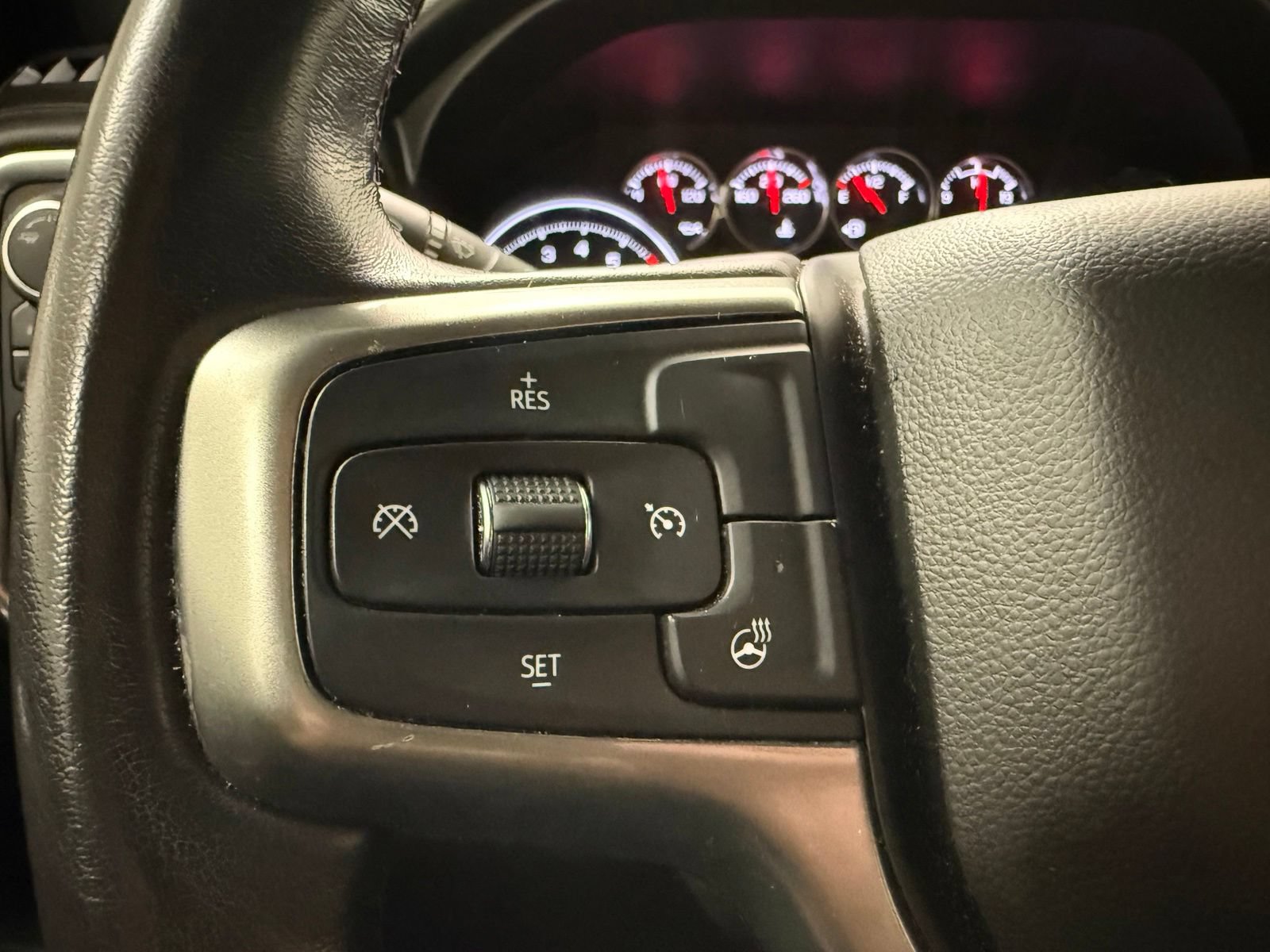 Used 2021 Chevrolet Silverado 1500 LT Trail Boss w/ Convenience Package II AWD/4WD image 25