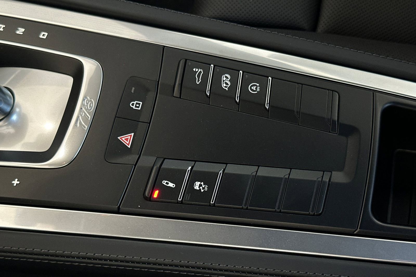 New 2025 Porsche 718 Boxster S image 26