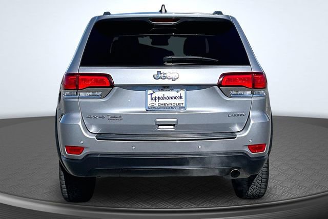 Used 2021 Jeep Grand Cherokee Laredo w/ Security & Convenience Group AWD/4WD image 5