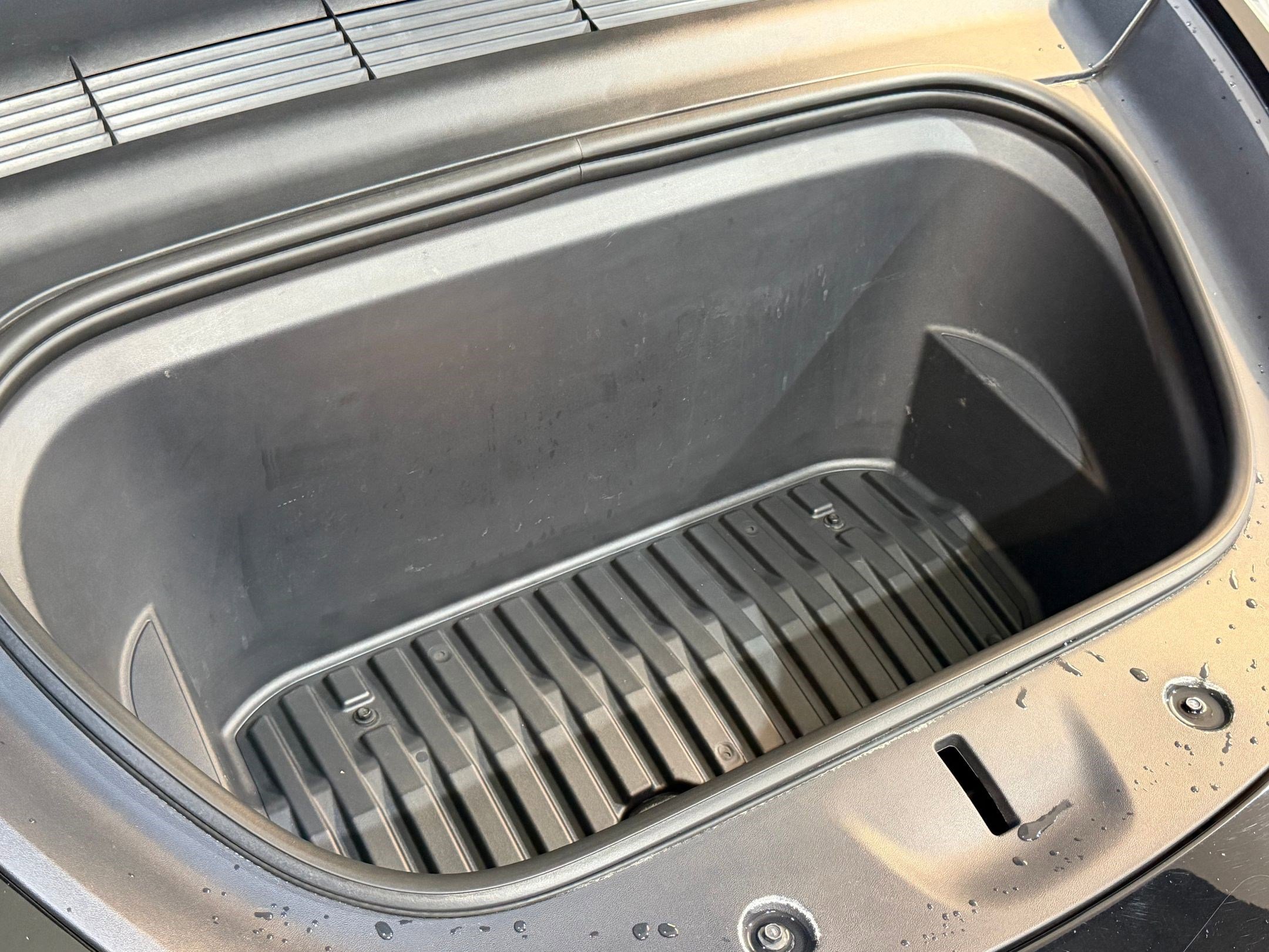 Used 2023 Tesla Model Y Long Range image 48