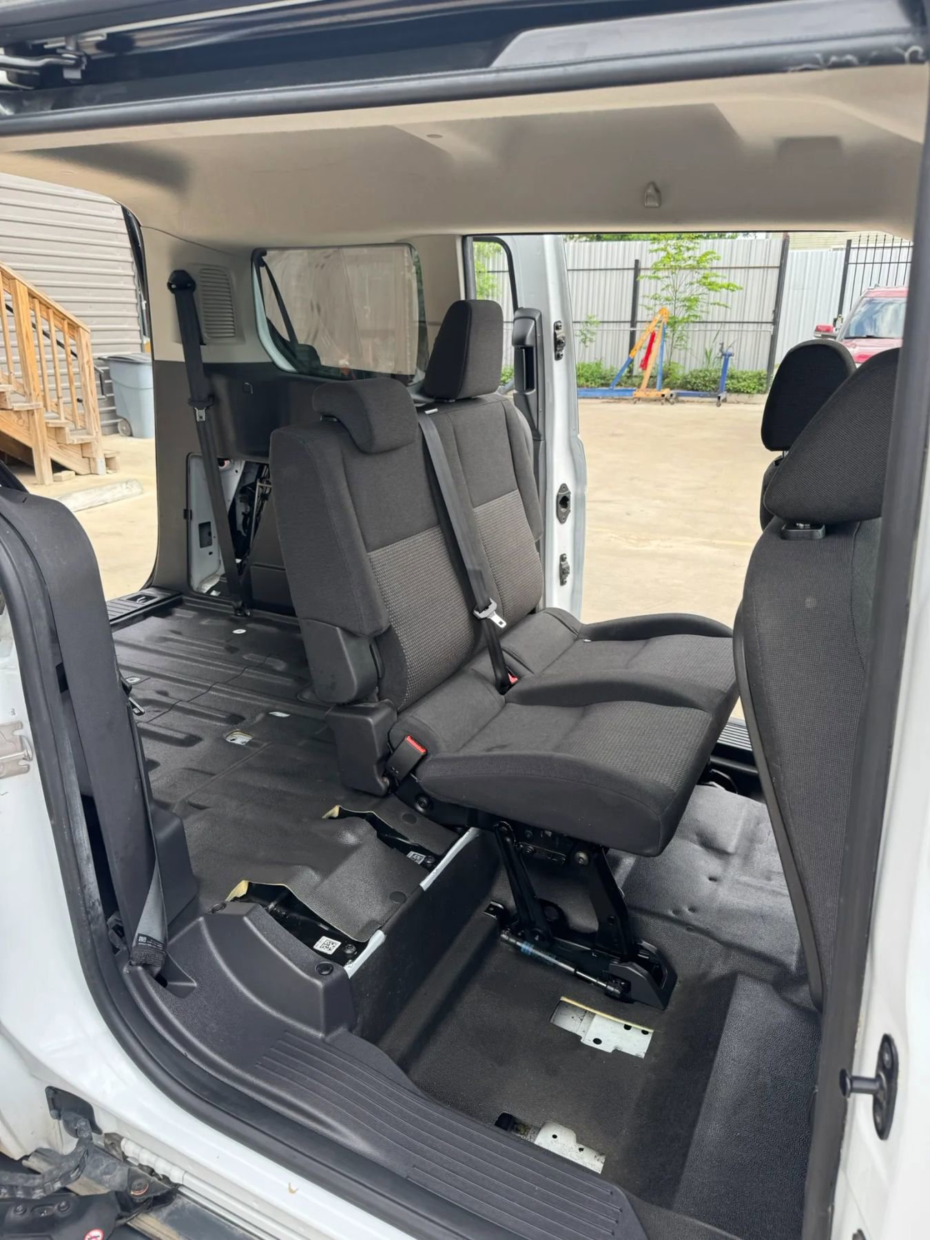 Used 2016 Ford Transit Connect XL FWD image 31