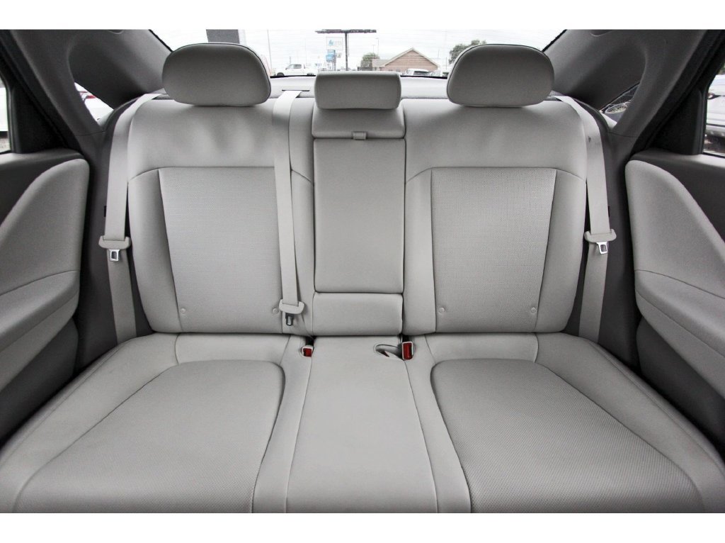Used 2023 Hyundai Ioniq 6 SEL RWD image 14