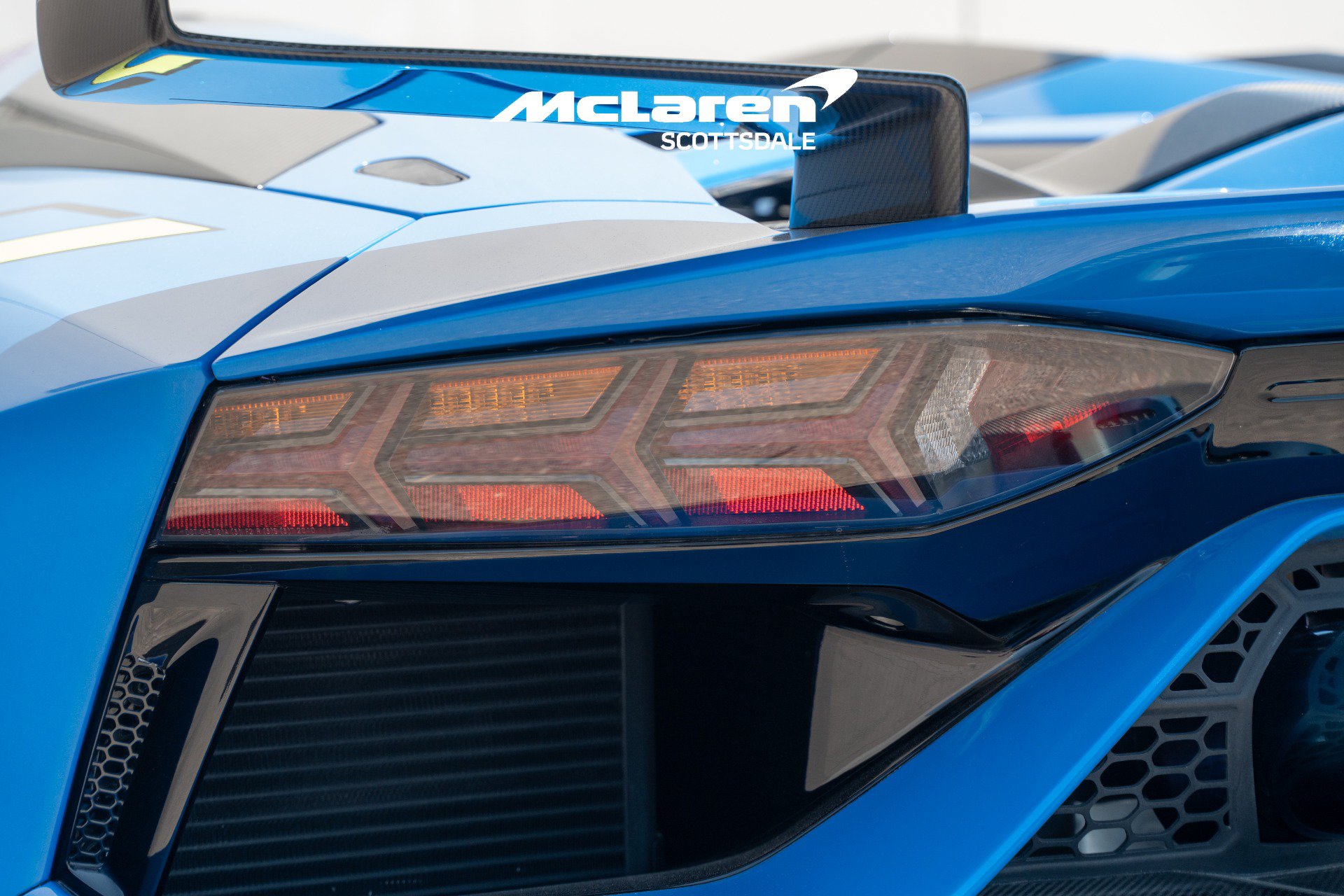 Used 2021 Lamborghini Aventador SVJ AWD/4WD image 32