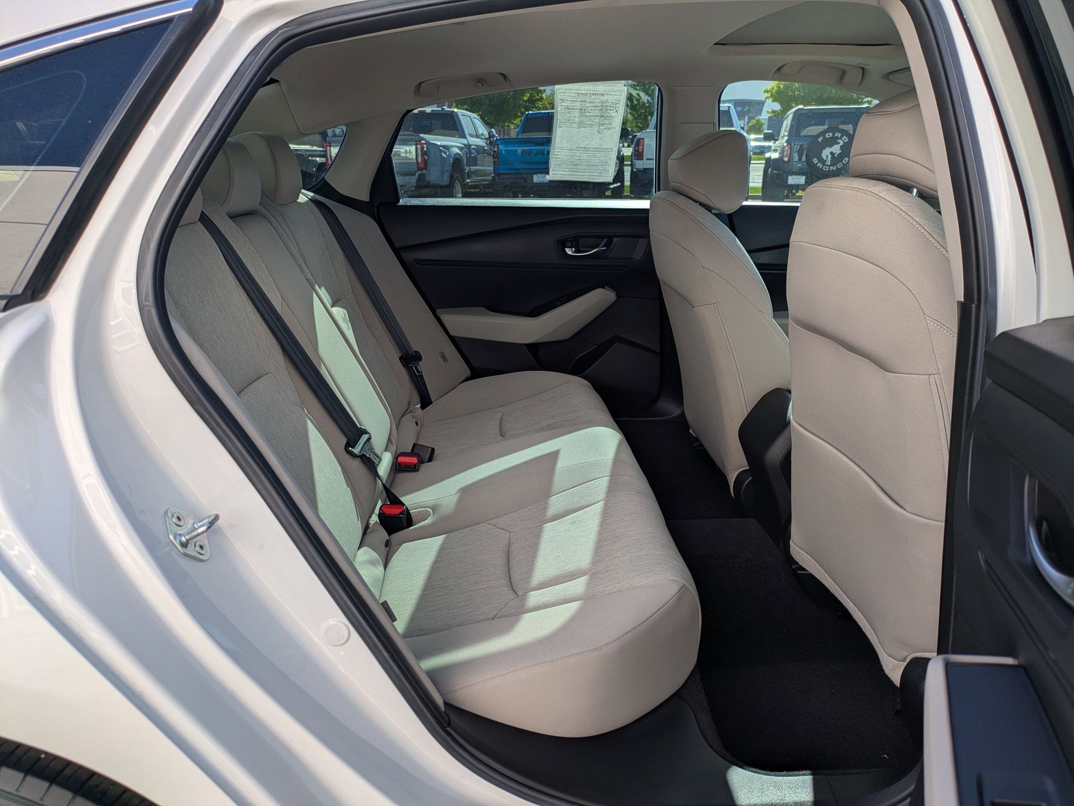 Used 2023 Honda Accord EX image 32