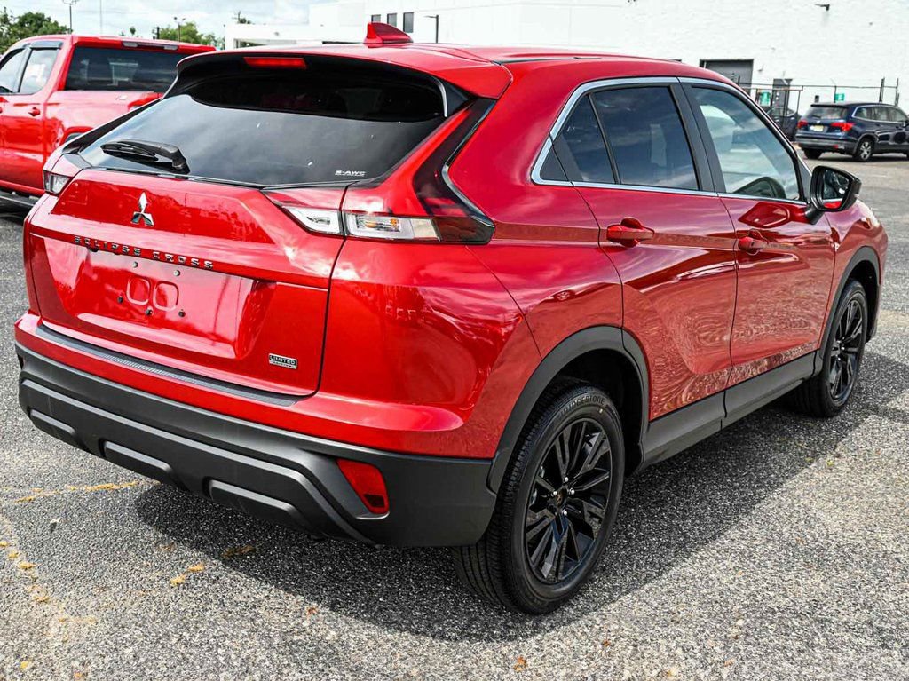 New 2024 Mitsubishi Eclipse Cross LE image 6