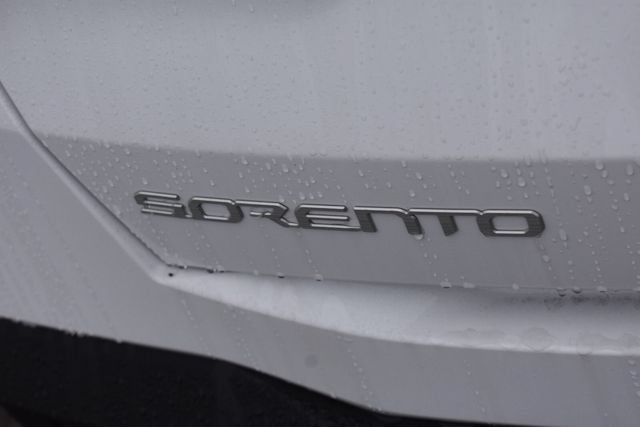 New 2026 Kia Sorento S FWD image 16