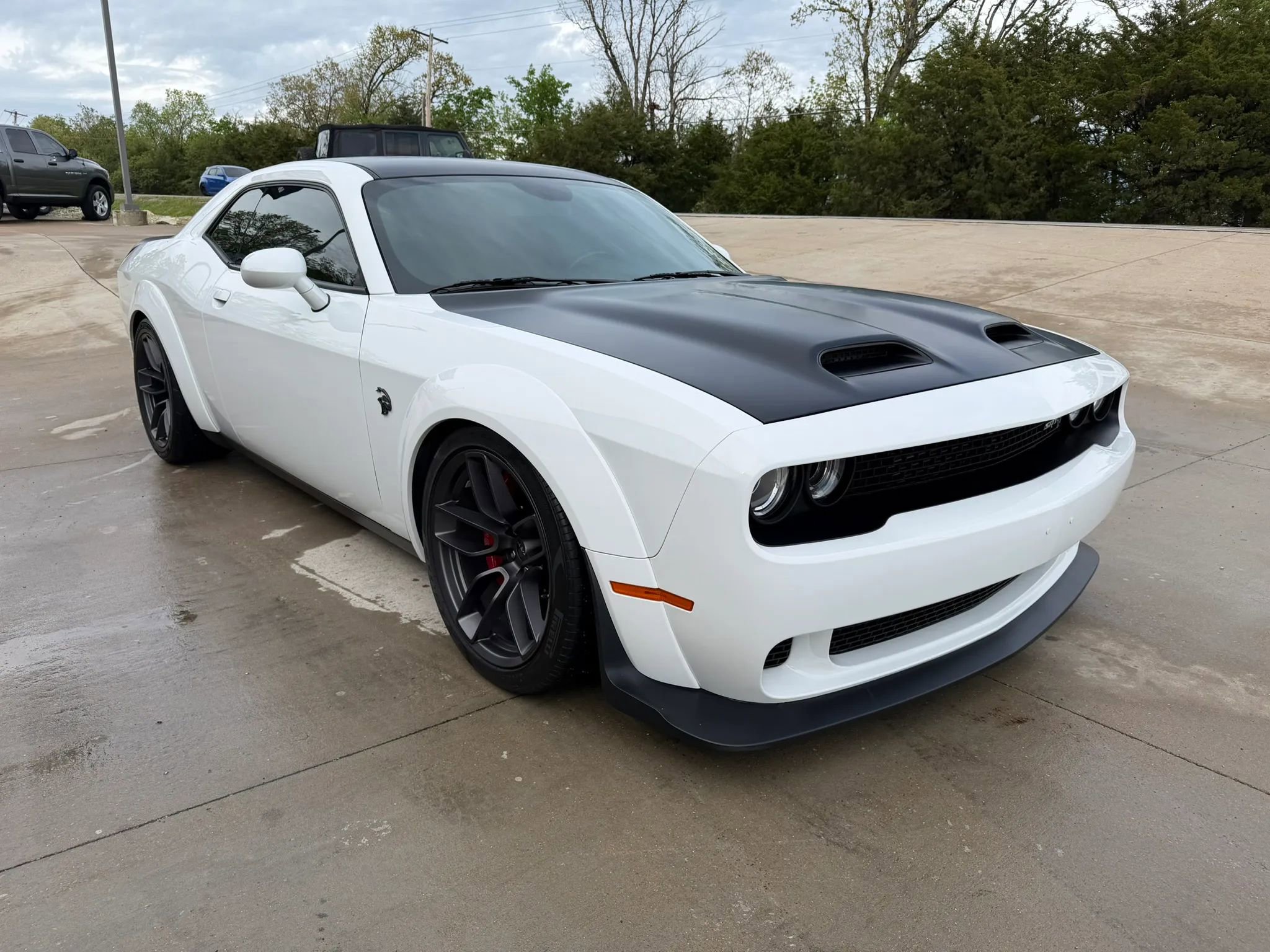 Used 2019 Dodge Challenger SRT Hellcat Redeye RWD image 3