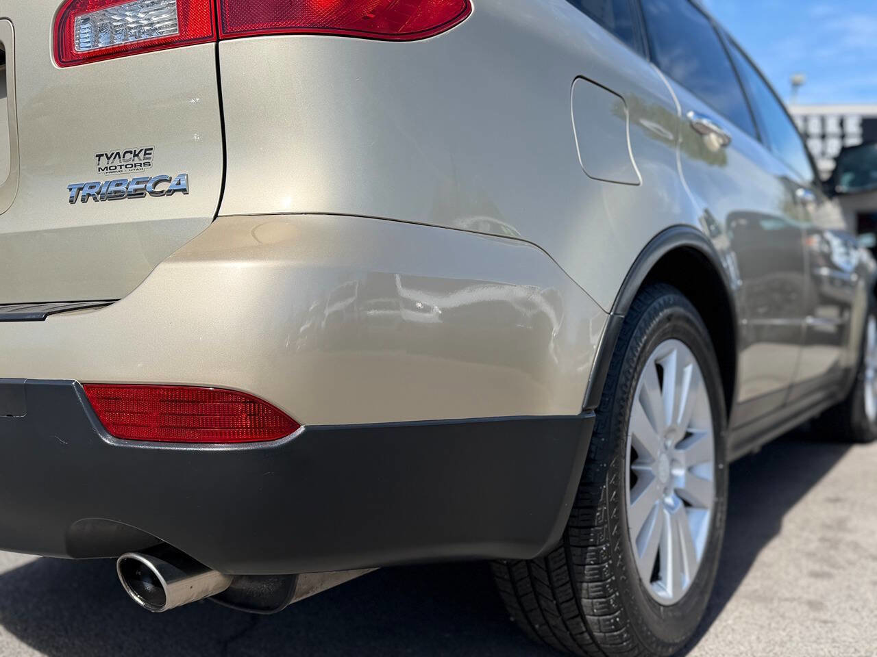 Used 2008 Subaru Tribeca Limited AWD/4WD image 28