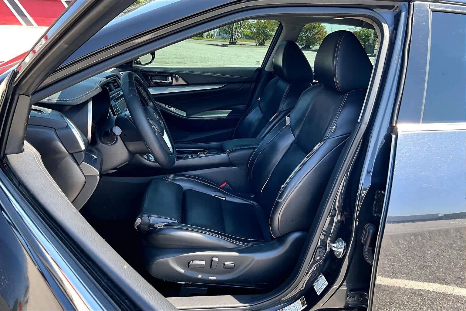 Used 2016 Nissan Maxima 3.5 SL FWD image 8