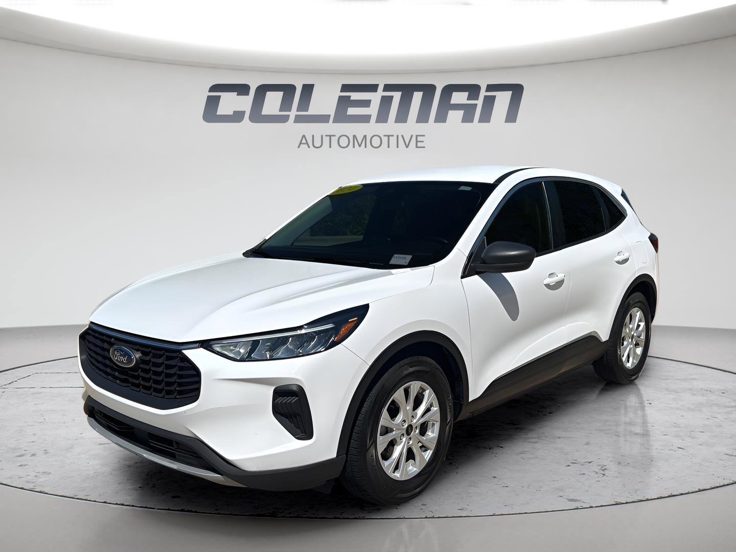 Used 2024 Ford Escape Active FWD image 1