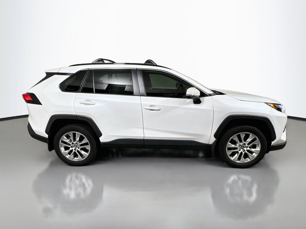 Used 2025 Toyota RAV4 XLE Premium w/ Weather Package FWD image 2