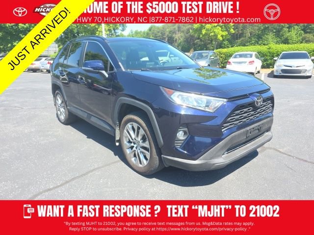 Used 2020 Toyota RAV4 XLE Premium AWD/4WD video 1