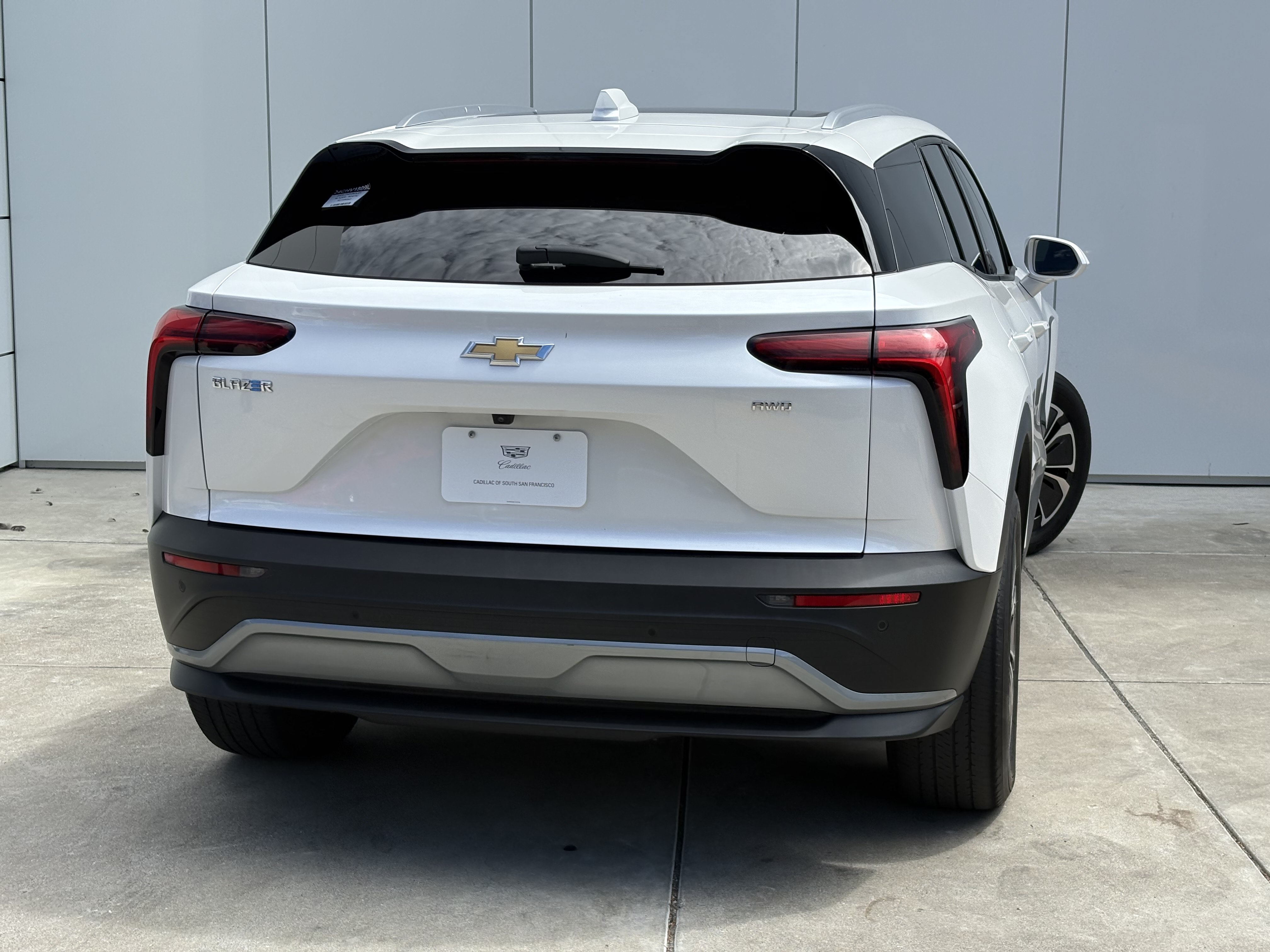 Used 2024 Chevrolet Blazer EV LT AWD/4WD image 7
