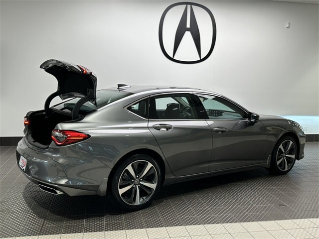 New 2025 Acura TLX w/ Technology Package image 8
