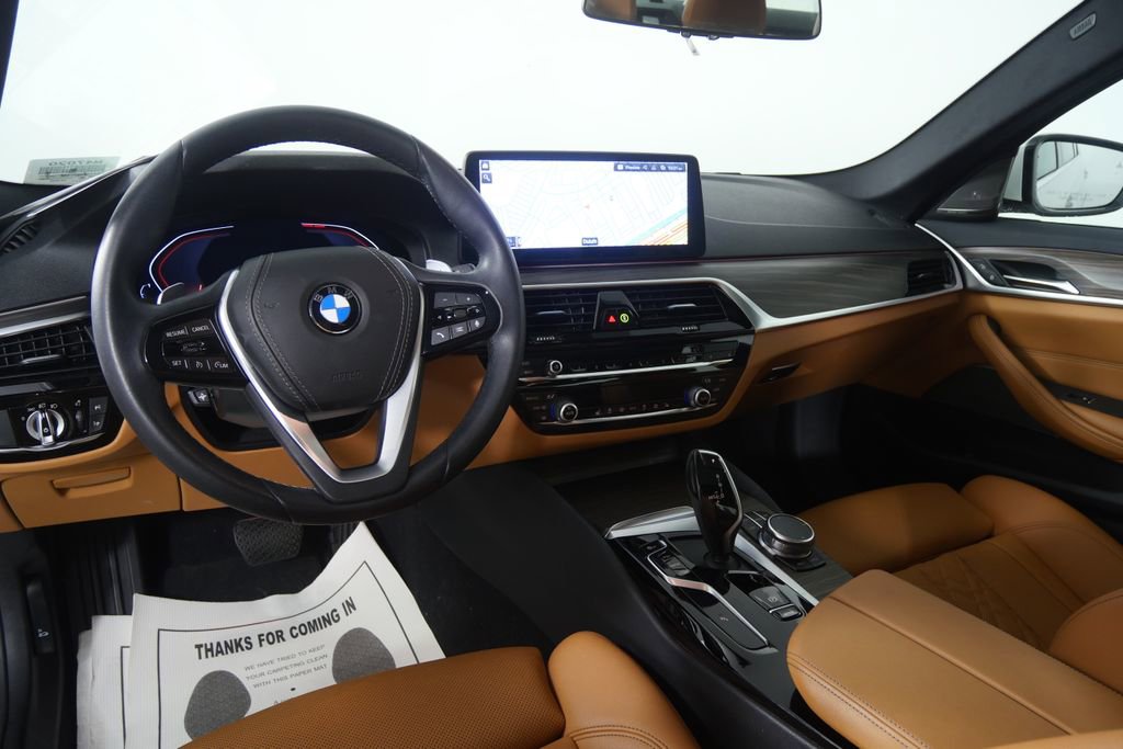 Certified 2023 BMW 530i w/ Premium Package image 16