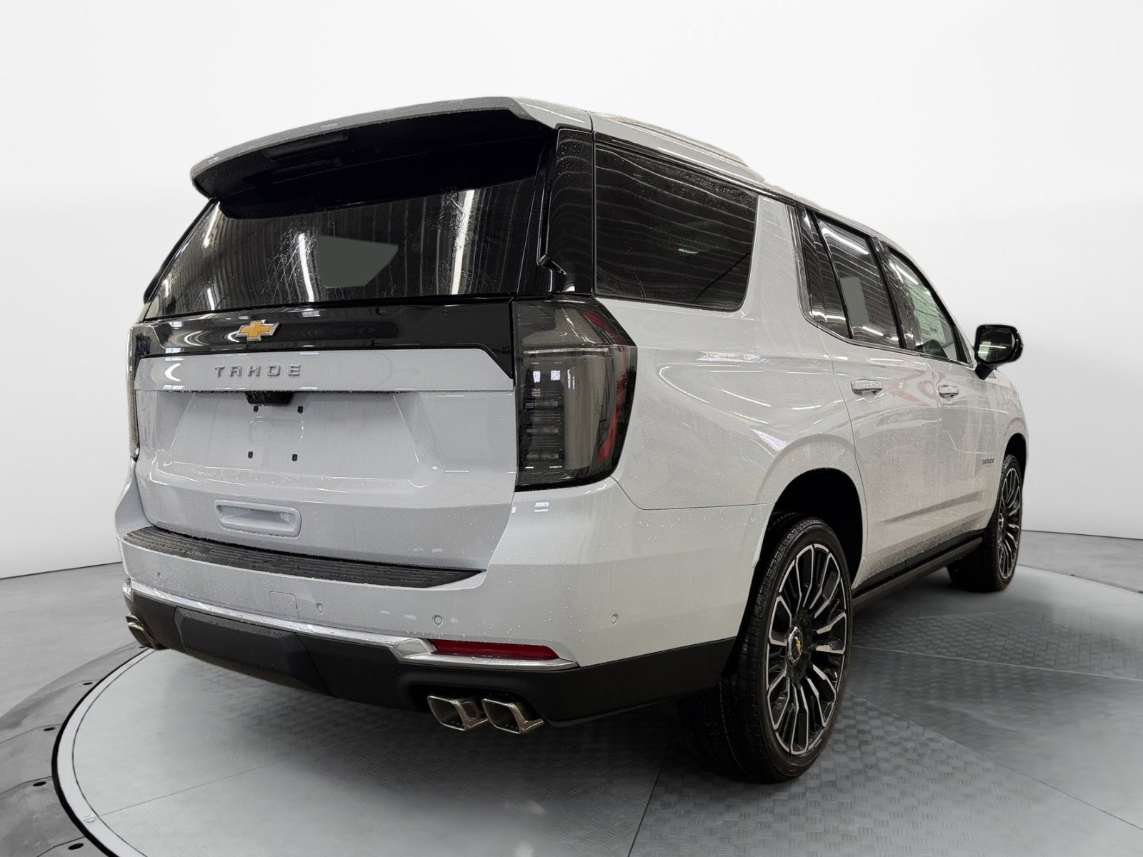 New 2026 Chevrolet Tahoe High Country AWD/4WD image 5