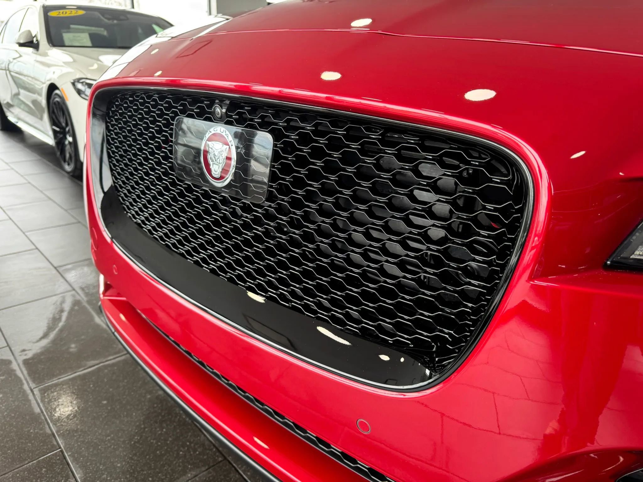 Used 2020 Jaguar F-PACE Prestige AWD/4WD image 9