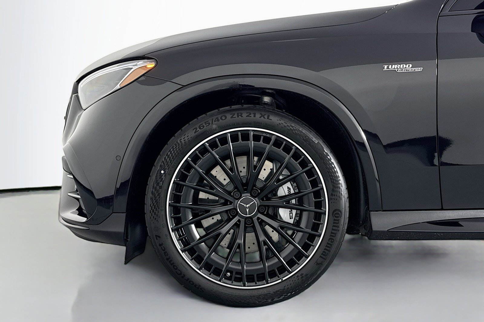 New 2026 Mercedes-Benz GLC 43 AMG 4MATIC image 9