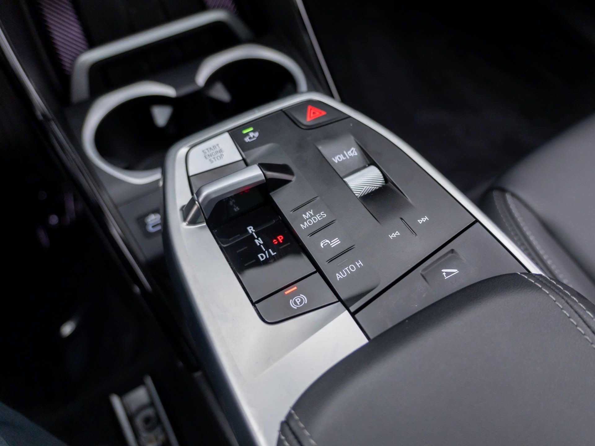 Certified 2025 BMW X1 xDrive28i w/ Convenience Package image 31