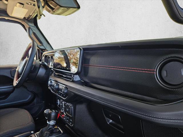 Used 2024 Jeep Wrangler Unlimited Rubicon w/ Safety Group image 22