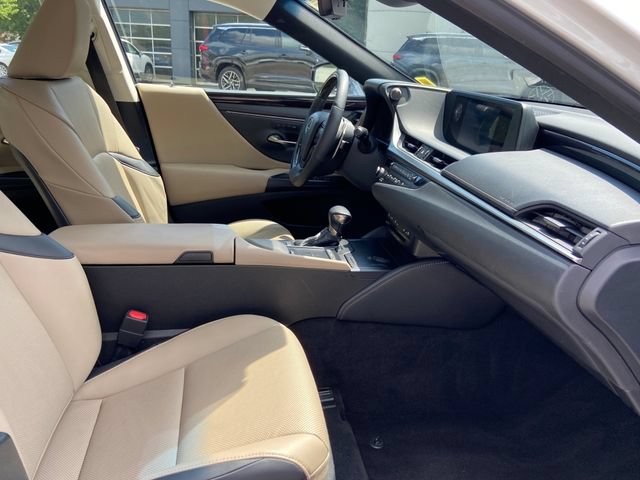 Used 2019 Lexus ES 350 w/ Premium Package FWD image 27