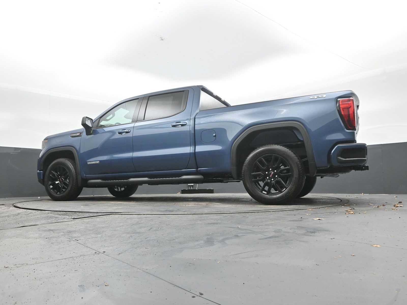 New 2026 GMC Sierra 1500 Elevation image 39