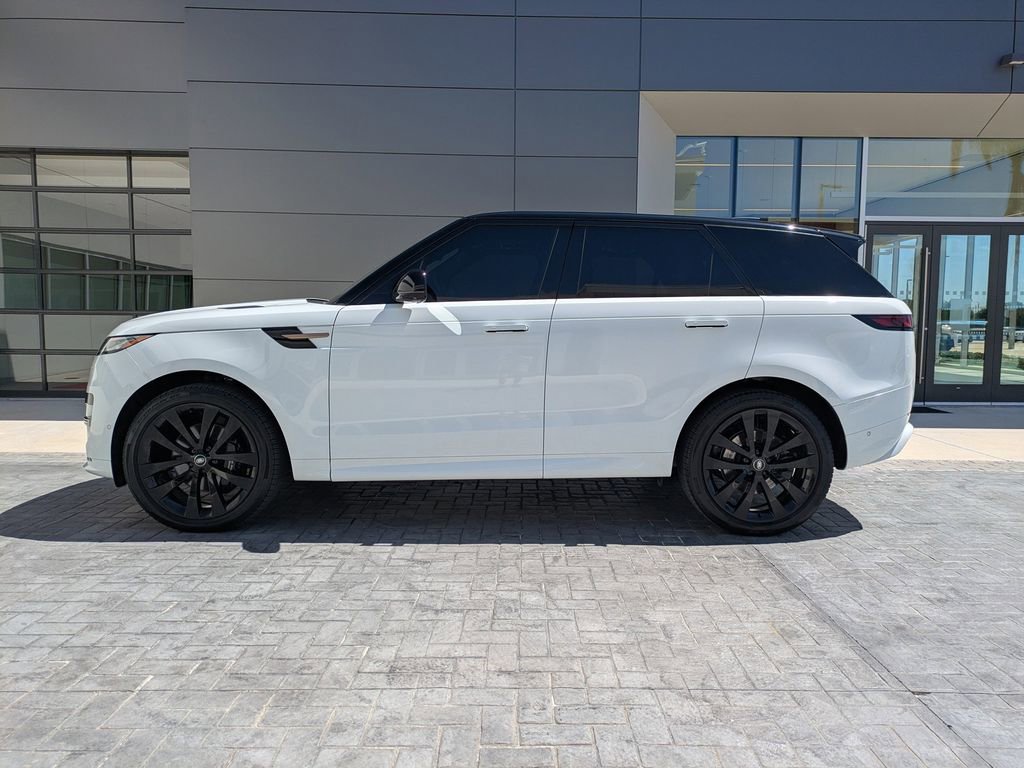 Used 2025 Land Rover Range Rover Sport Dynamic SE AWD/4WD image 8