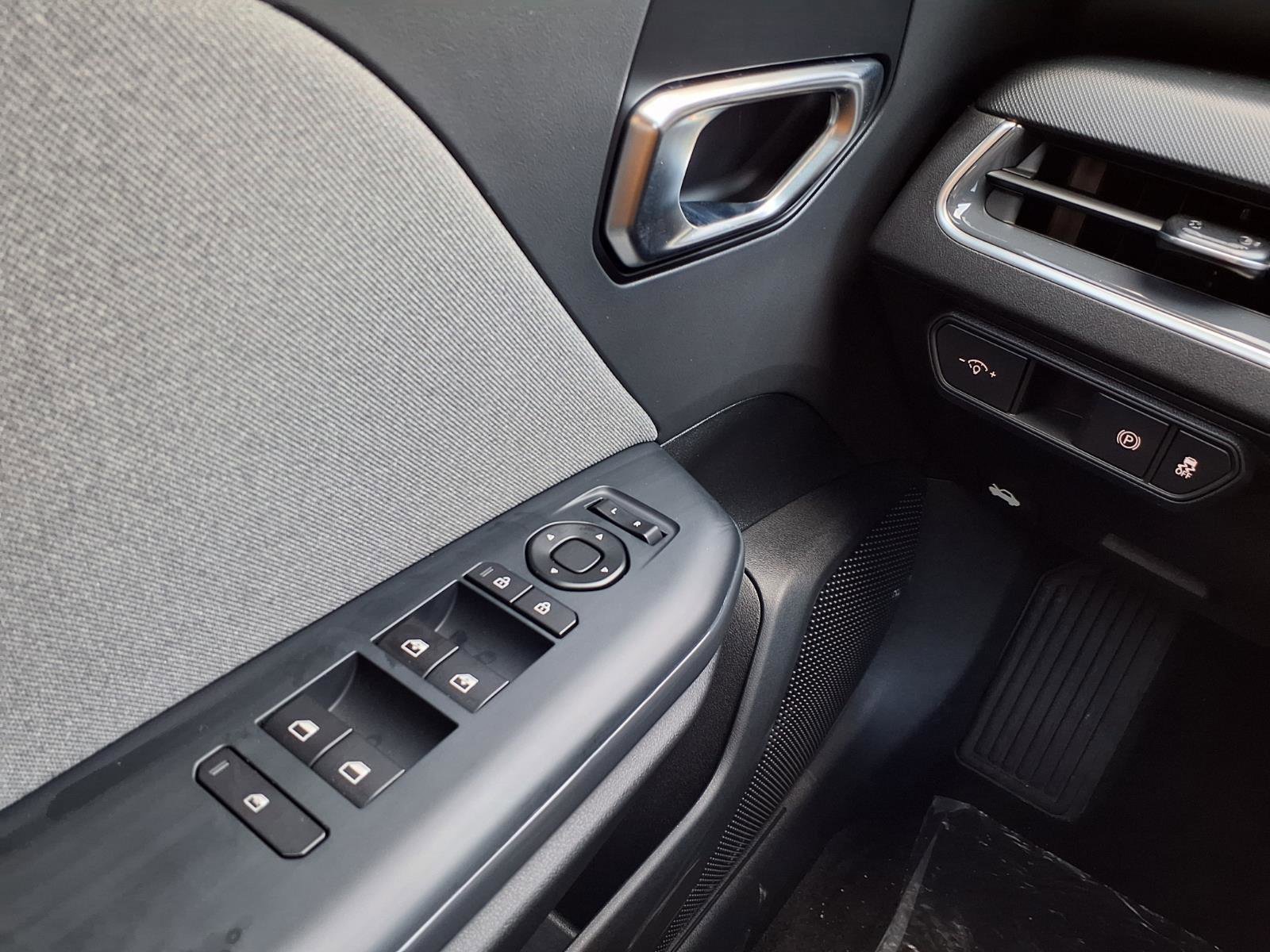 New 2025 Kia K4 EX image 12