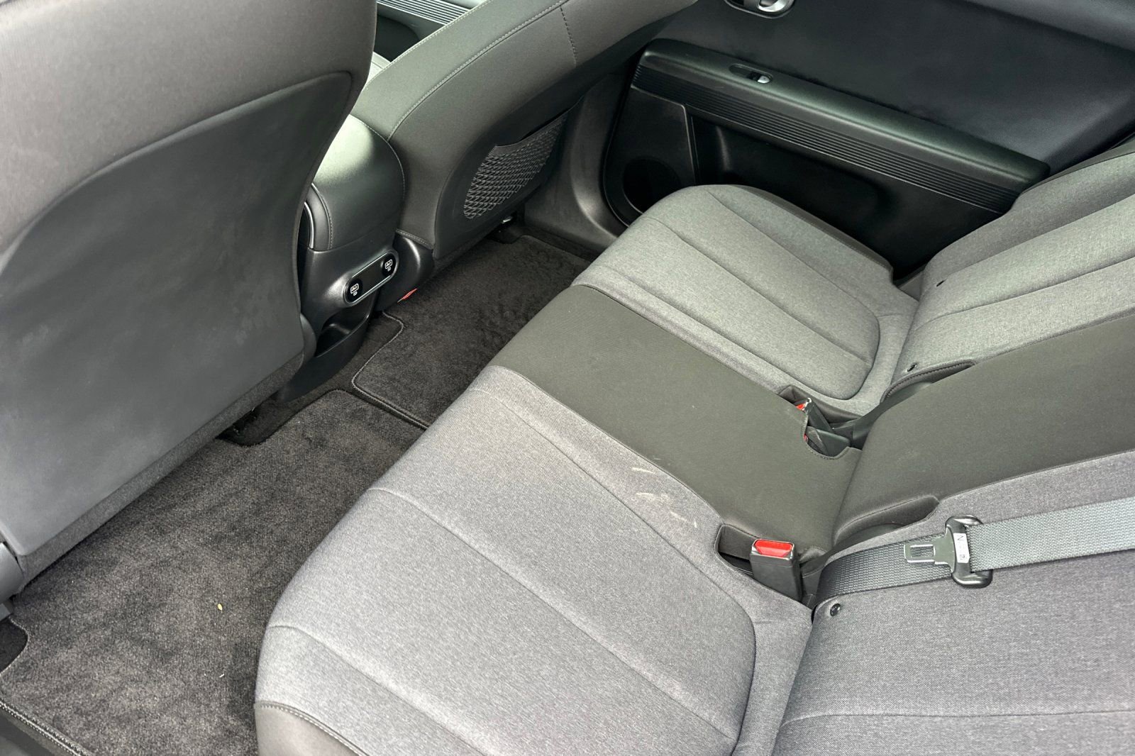 Used 2024 Hyundai Ioniq 5 SEL image 12