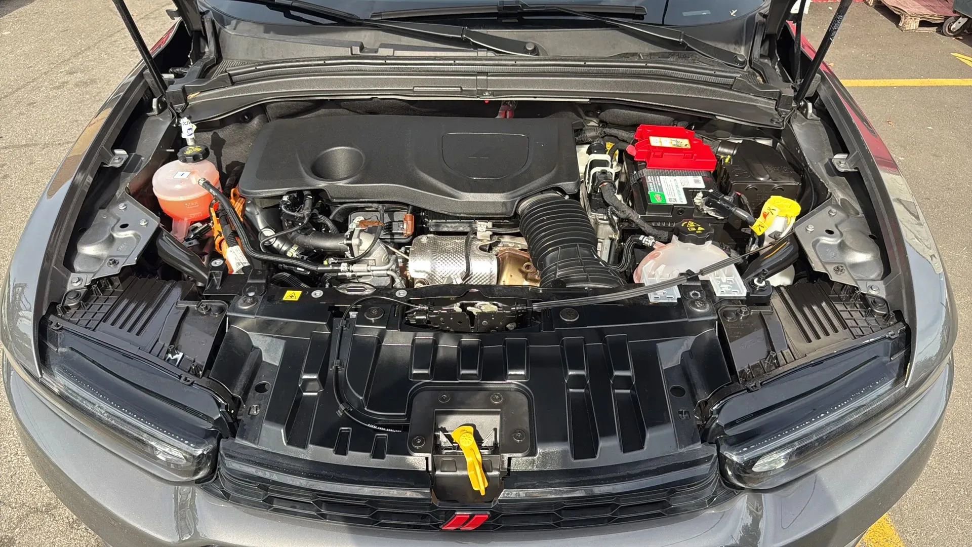 Used 2024 Dodge Hornet R/T image 24