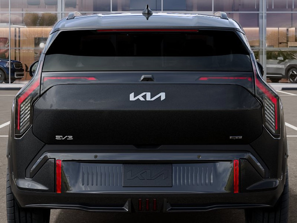 New 2027 Kia EV3 GT AWD/4WD image 13