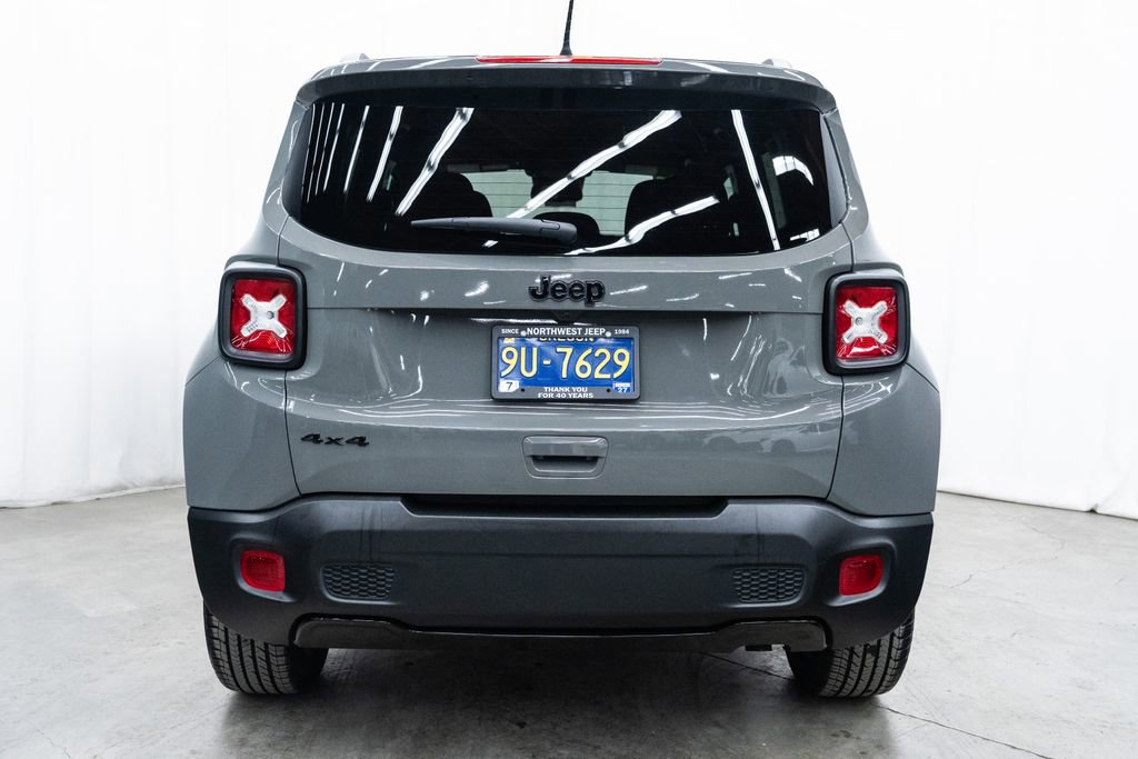 Used 2022 Jeep Renegade Altitude w/ Convenience Group image 5