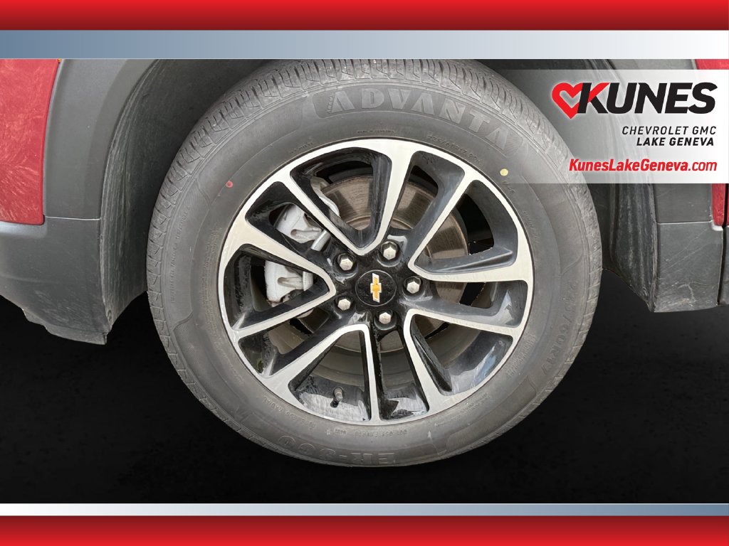 Used 2025 Chevrolet TrailBlazer LT AWD/4WD image 11