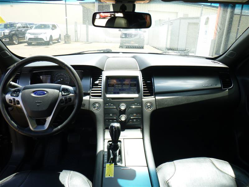 Used 2016 Ford Taurus SEL w/ Equipment Group 201A FWD image 9