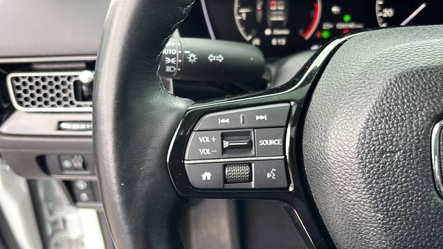 Used 2023 Honda Civic EX image 16