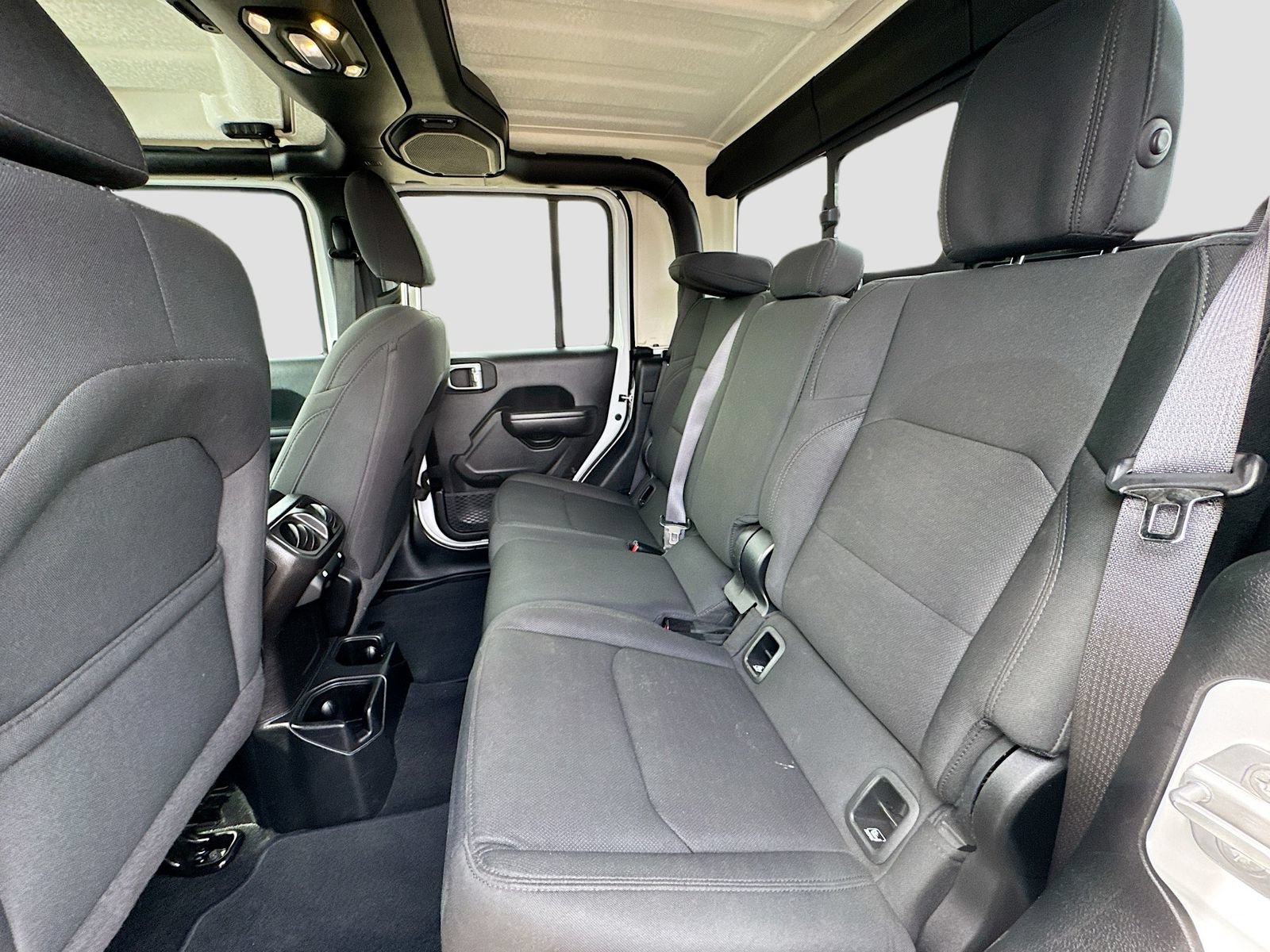 Used 2020 Jeep Gladiator Sport AWD/4WD image 19