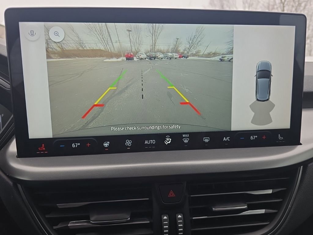 Used 2024 Ford Escape SE image 27