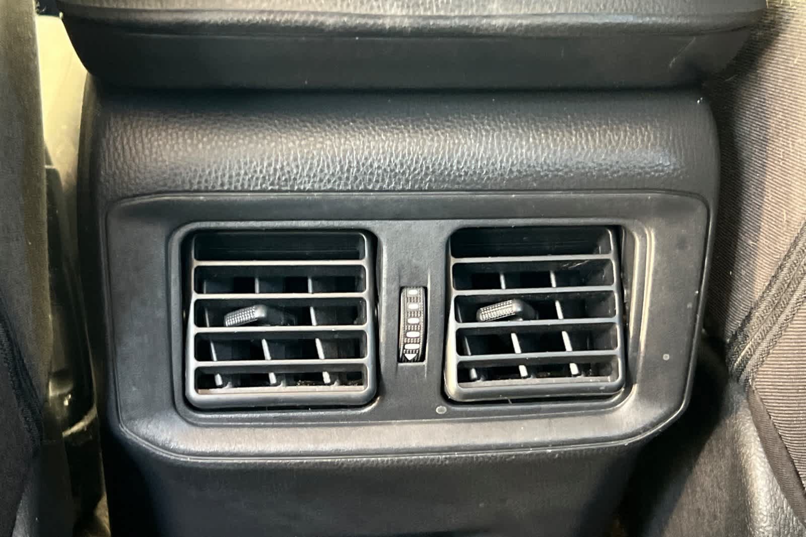 Certified 2023 Toyota RAV4 LE AWD/4WD image 14