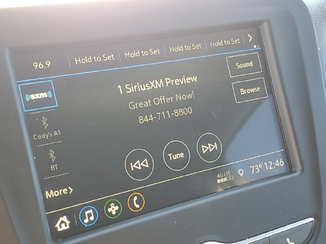 Used 2019 Chevrolet Equinox LT FWD image 17