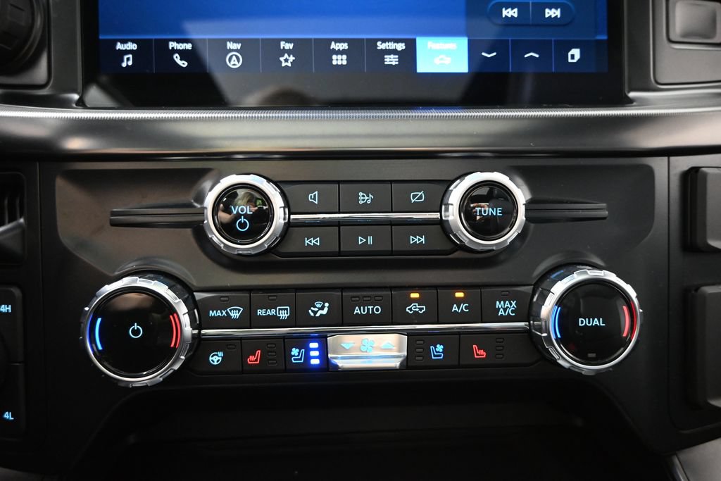 Used 2024 Ford F150 Lariat AWD/4WD image 30