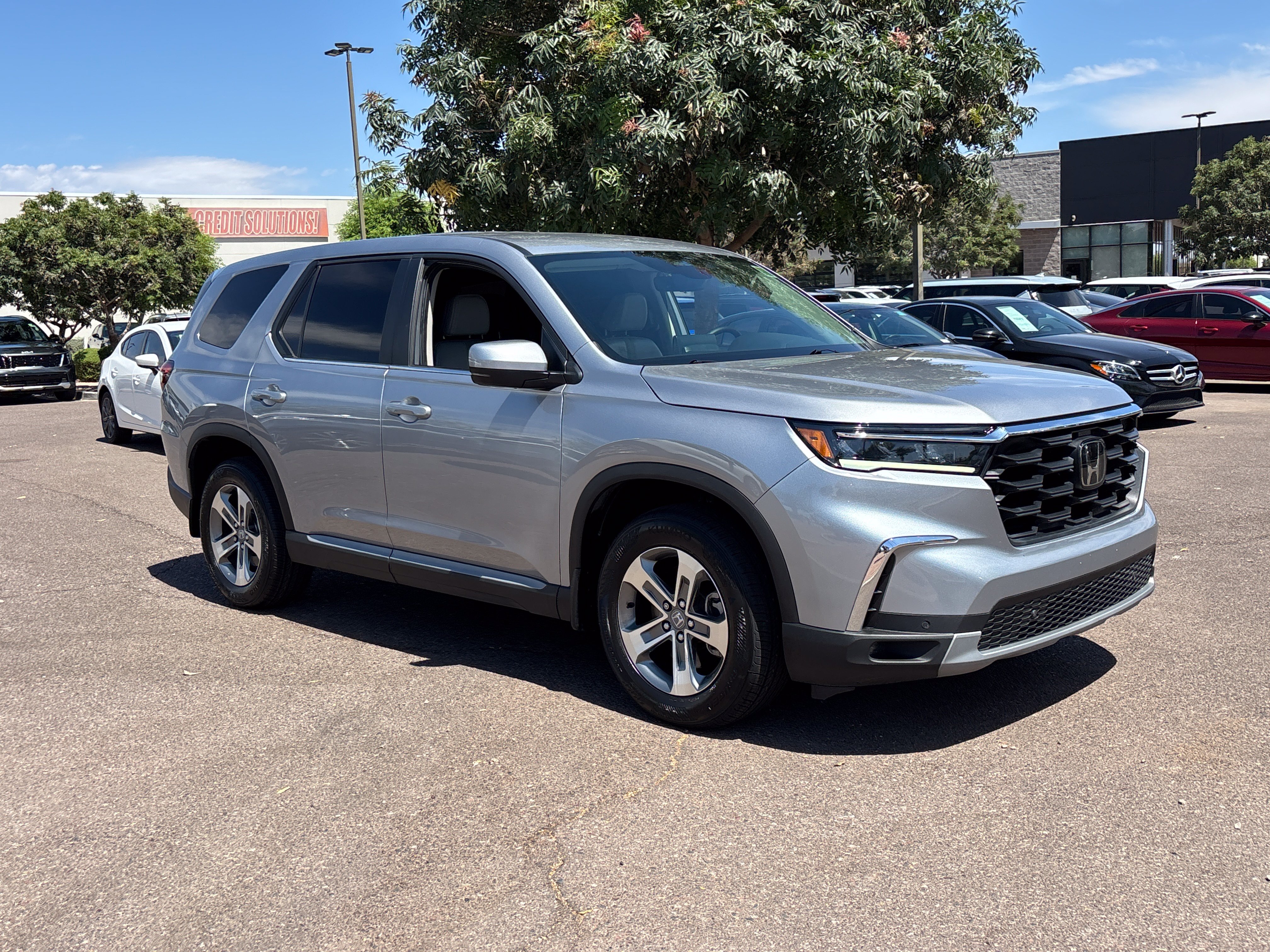 Used 2024 Honda Pilot EX-L image 7