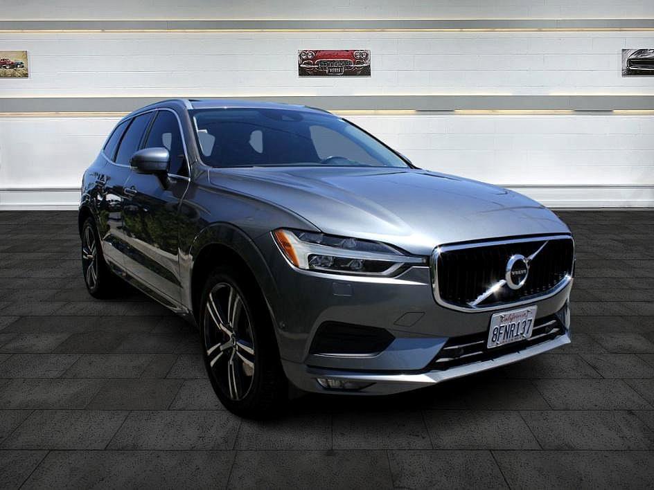 Used 2019 Volvo XC60 T6 Momentum w/ Advanced Package