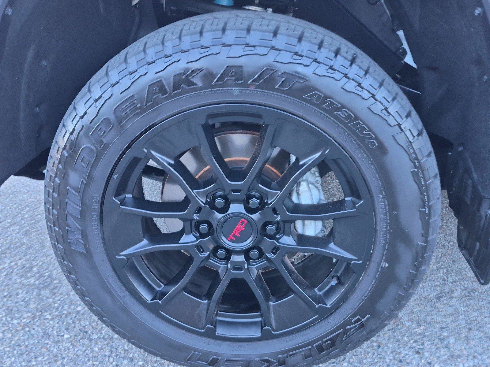 Used 2024 Toyota Tundra Limited w/ TRD Off-Road Package AWD/4WD image 15