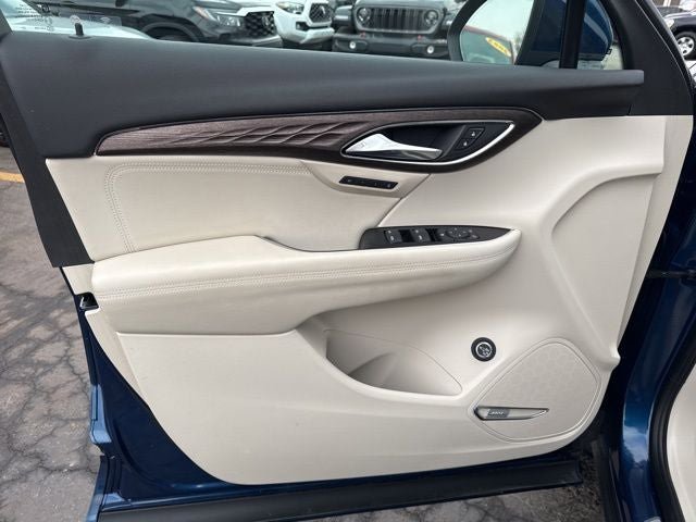 Used 2023 Buick Envision Avenir AWD/4WD image 8