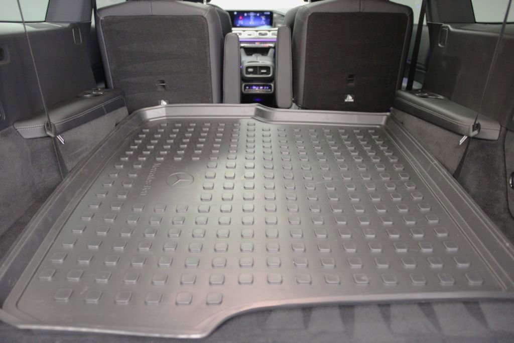 Certified 2026 Mercedes-Benz GLS 450 4MATIC image 23